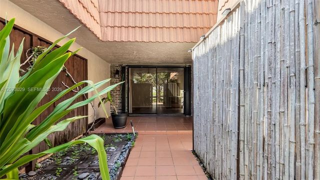 3 of 54 - 11112 N Harmony Lake Circle, Davie, FL