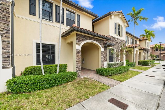 4 of 34 - 8881 W 35th Lane, Hialeah, FL