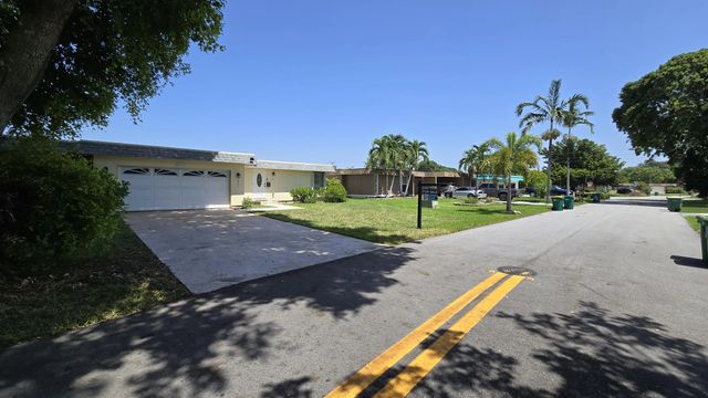 2 of 43 - 6311 Nw 71st Avenue, Tamarac, FL