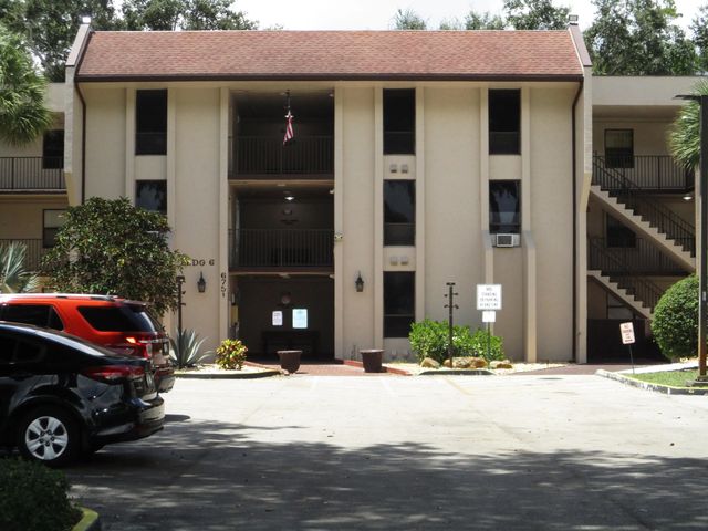 6751 N University Drive #312, Tamarac