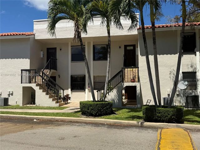 5 of 35 - 9716 Hammocks Boulevard #101, Miami, FL