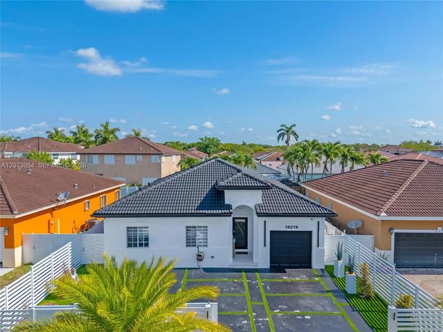 2 of 28 - 10279 Sw 227th Lane, Cutler Bay, FL