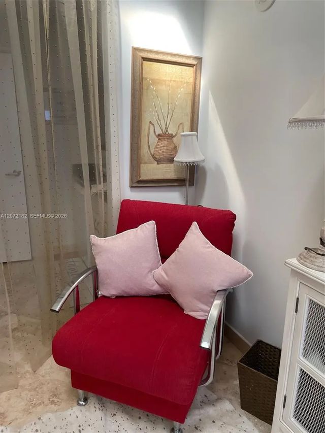 4 of 8 - 6365 Collins Avenue #cab18, Miami Beach, FL