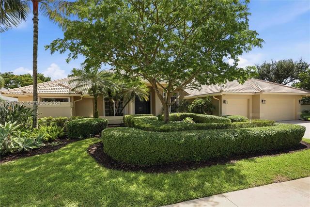 2 of 41 - 360 Ne Coconut Circle, Weston, FL