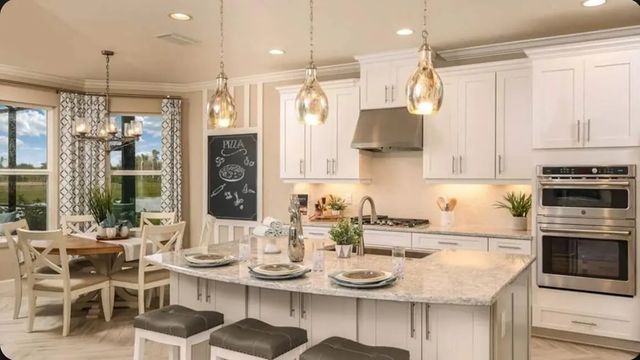 2 of 40 - 645 Se Ranch Oak Circle, Port St. Lucie, FL
