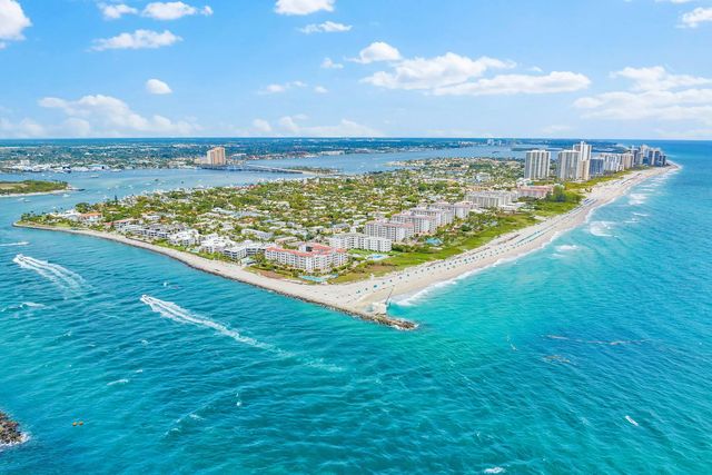 33 S Ocean Avenue #206, Palm Beach Shores