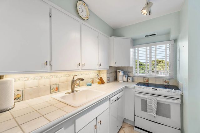 2 of 51 - 33 S Ocean Avenue #206, Palm Beach Shores, FL
