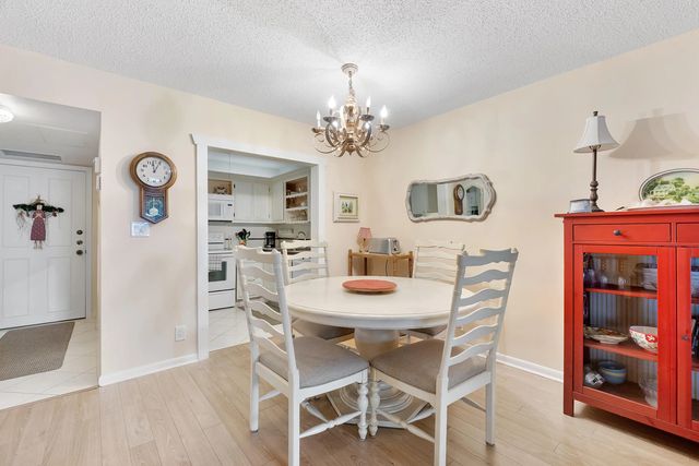 4 of 12 - 5661 Sw 2nd Court #201, Margate, FL