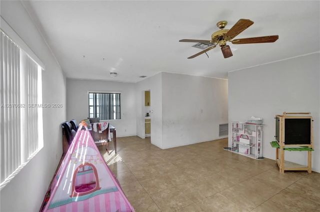 2 of 14 - 5706-5708 Lincoln Street #1-2, Hollywood, FL
