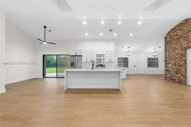 7261 140th Avenue N, West Palm Beach