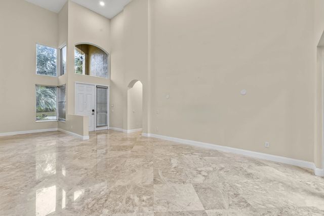 5 of 61 - 6966 Great Falls Circle, Boynton Beach, FL