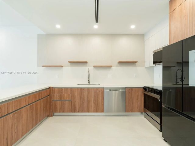 4 of 22 - 1421 Sw 24th Court #3, Fort Lauderdale, FL