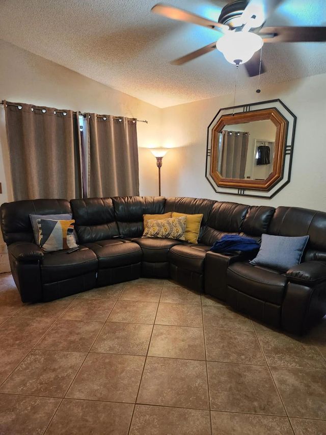 4 of 11 - 1000 Sw 133rd Terrace, Davie, FL