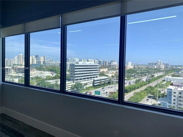 5 of 29 - 19790 W Dixie Highway #1003, Miami, FL