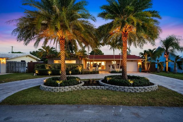 2010 Ne 31st Street, Lighthouse Point