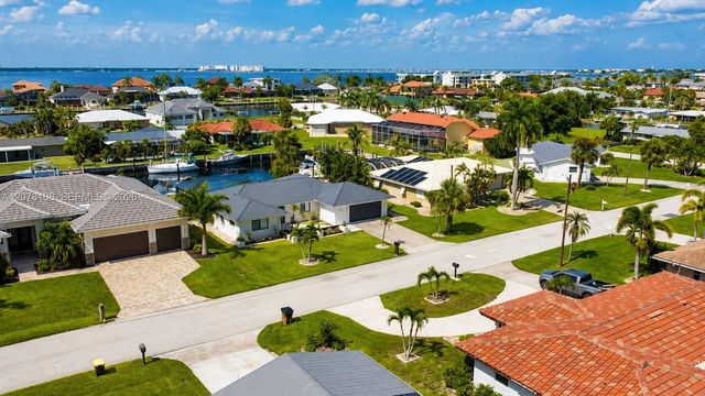 2164 Bayview Road, Punta Gorda