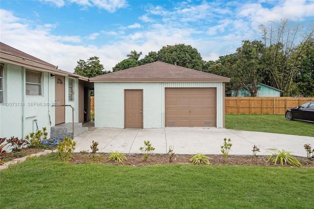 5 of 53 - 145 Nw 6th Avenue, Florida City, FL