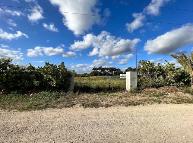 3 of 14 - 22135 Sw 260th Street, Homestead, FL