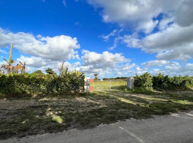5 of 14 - 22135 Sw 260th Street, Homestead, FL