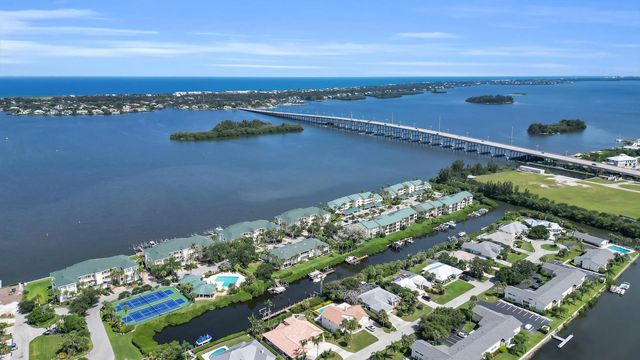 1845 Tarpon Lane #g304, Vero Beach