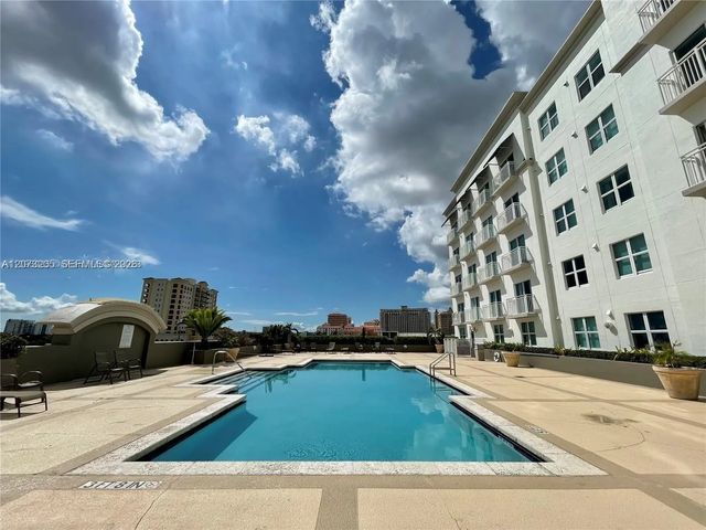 3 of 10 - 50 Menores Avenue #802, Coral Gables, FL