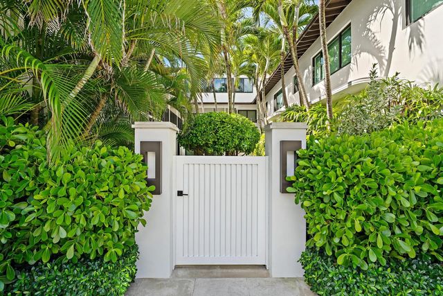 3 of 18 - 122 Peruvian Avenue #16, Palm Beach, FL