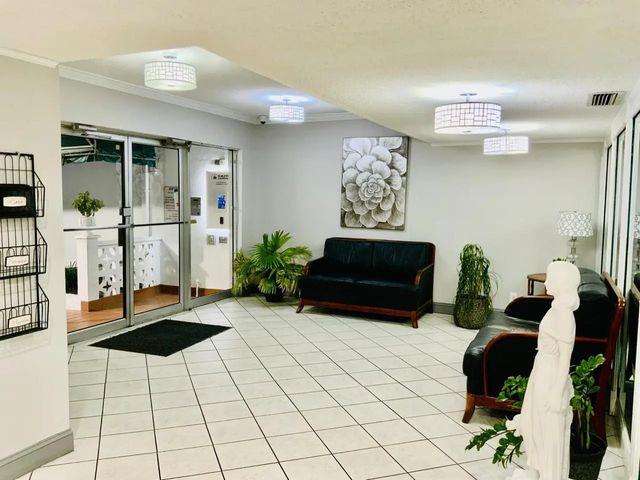 3 of 24 - 4751 Nw 21st Street #116, Lauderhill, FL
