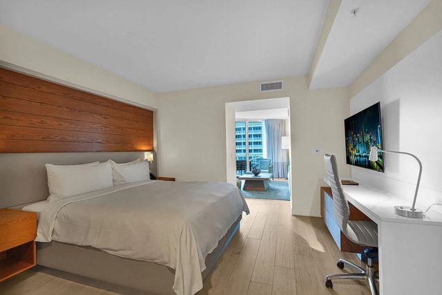 5 of 57 - 505 N Fort Lauderdale Beach Boulevard #1603, Fort Lauderdale, FL