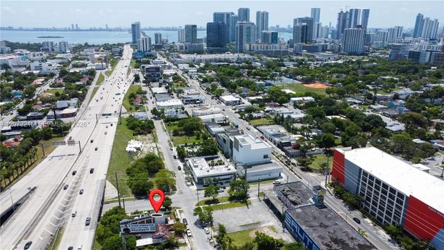 3 of 15 - 301 Nw 37th Street #cu1, Miami, FL