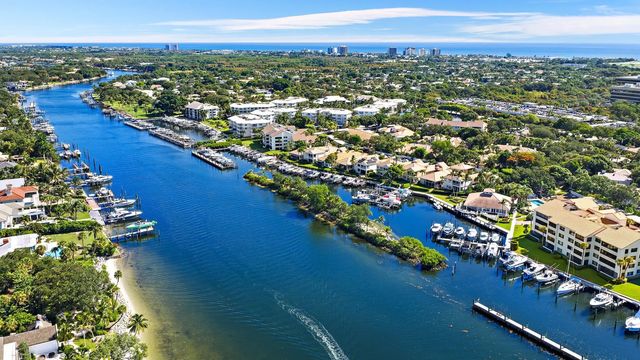 2 of 15 - 0 Oak Harbour  Drive, Juno Beach, FL