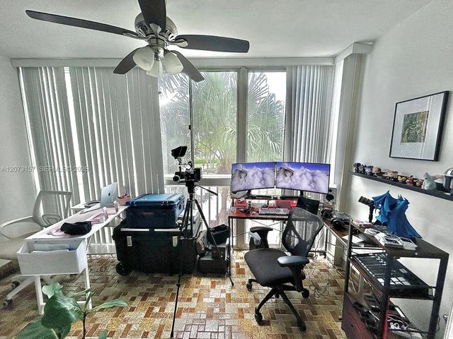 5 of 26 - 3800 Hillcrest Drive #315, Hollywood, FL