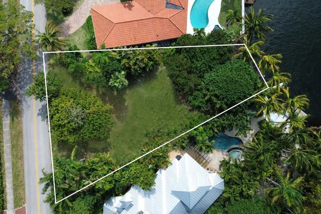 3 of 6 - 2405 Middle River Drive, Fort Lauderdale, FL