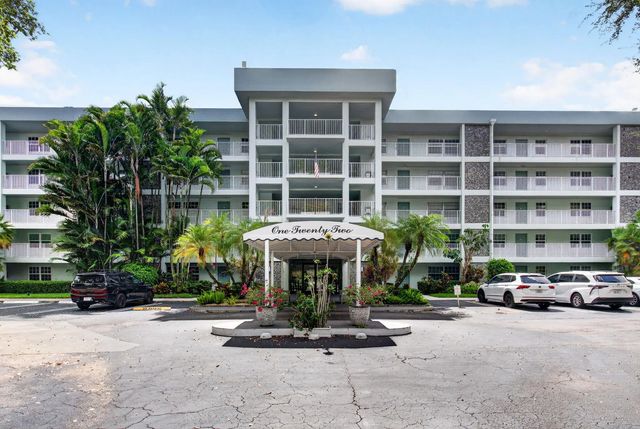 2 of 82 - 802 Cypress Grove Lane #309, Pompano Beach, FL