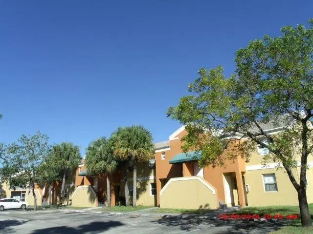 2 of 21 - 2431 Nw 56th Avenue #204, Lauderhill, FL