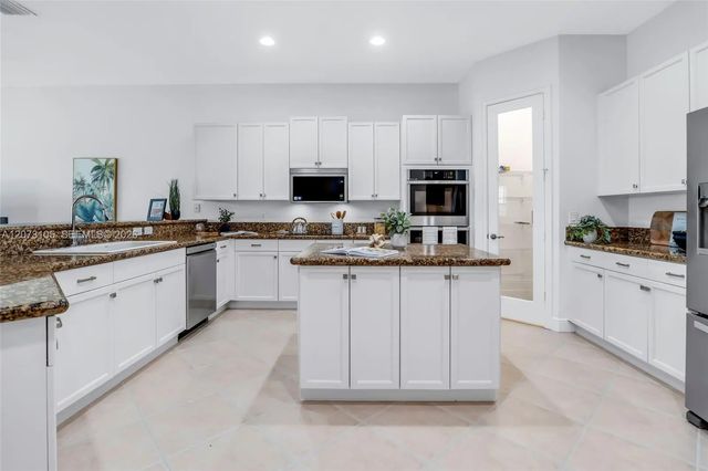 4 of 72 - 15190 Sw 34th Street, Davie, FL