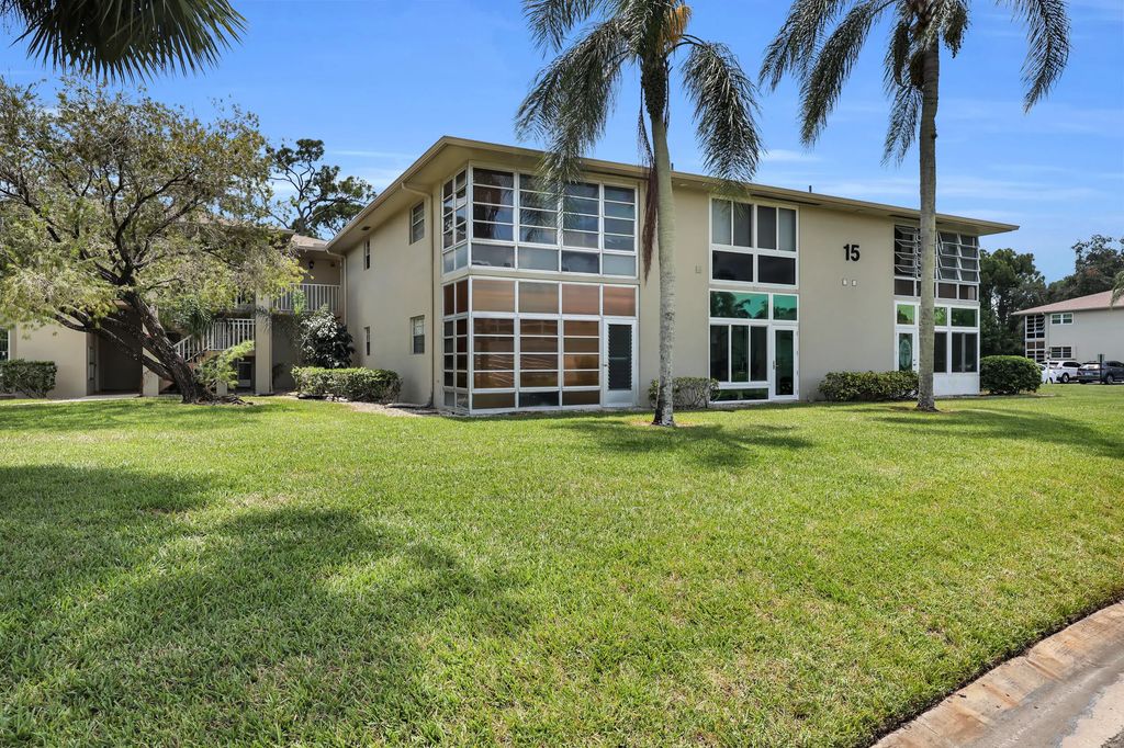 15 Lake Vista Trail #205, Port St. Lucie