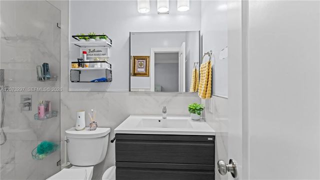 3 of 15 - 19300 Nw 45th Avenue, Miami Gardens, FL