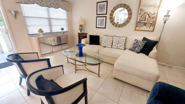2067 Ainslie #d, Boca Raton