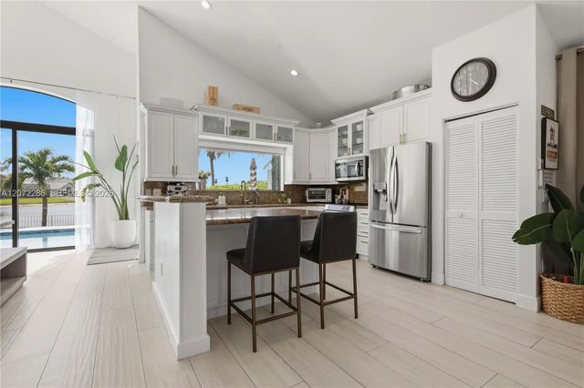 4 of 58 - 226 Sw 180th Avenue, Pembroke Pines, FL