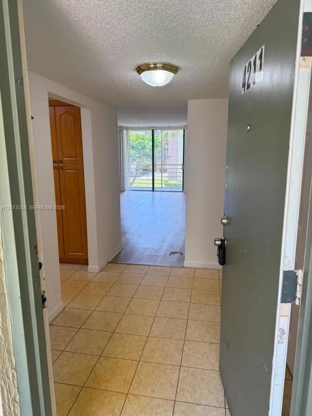 4 of 14 - 1830 Sw 81st Avenue #4211, North Lauderdale, FL