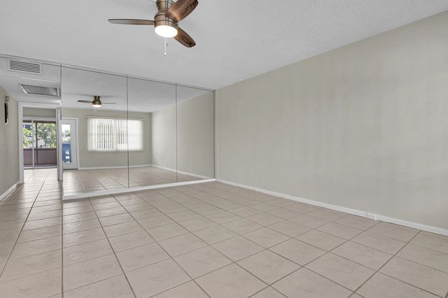 2 of 28 - 250 Richmond F #250, Deerfield Beach, FL