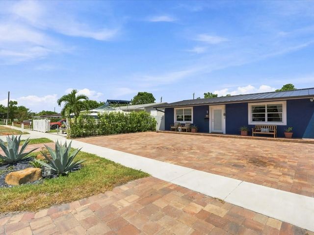 5 of 41 - 363 E 62nd Street, Hialeah, FL