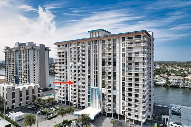 4 of 55 - 1500 S Ocean Drive #7j, Hollywood, FL