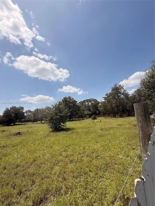 2 of 9 - 860 S Jasmine Street, Clewiston, FL