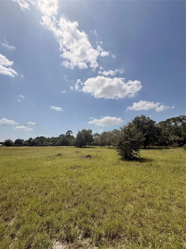 3 of 9 - 860 S Jasmine Street, Clewiston, FL