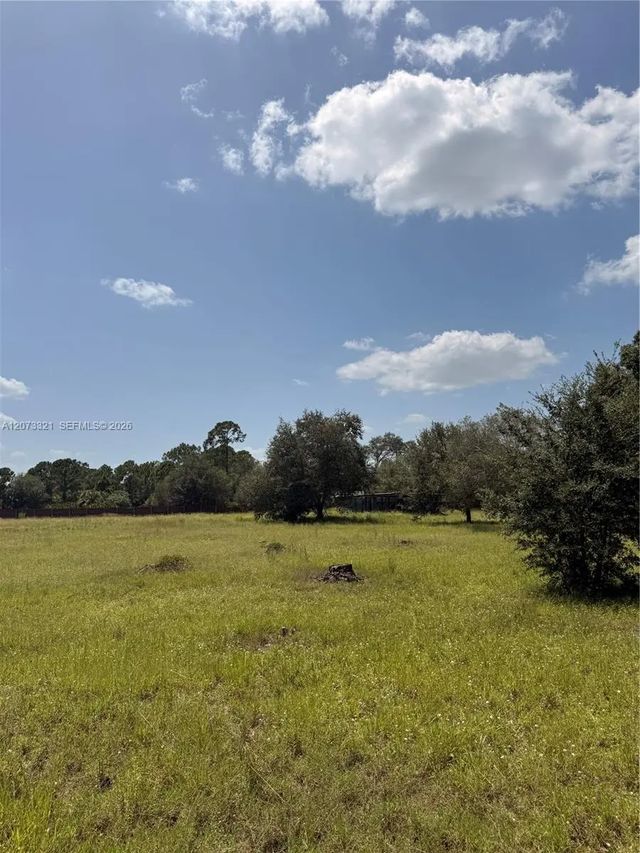 5 of 9 - 860 S Jasmine Street, Clewiston, FL