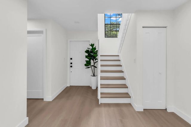 3 of 41 - 176 Nw 106th Terrace, Pembroke Pines, FL