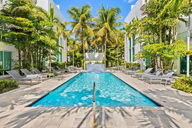 2 of 29 - 757 Ne 4th Avenue, Fort Lauderdale, FL