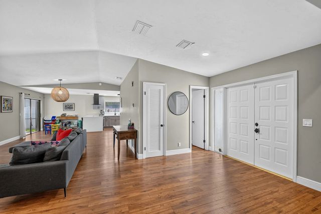 4 of 28 - 2606 Sw 23rd Cranbrook Drive, Boynton Beach, FL