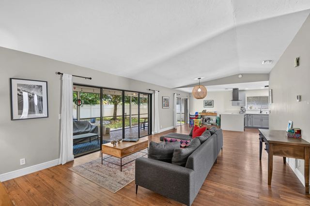 5 of 28 - 2606 Sw 23rd Cranbrook Drive, Boynton Beach, FL
